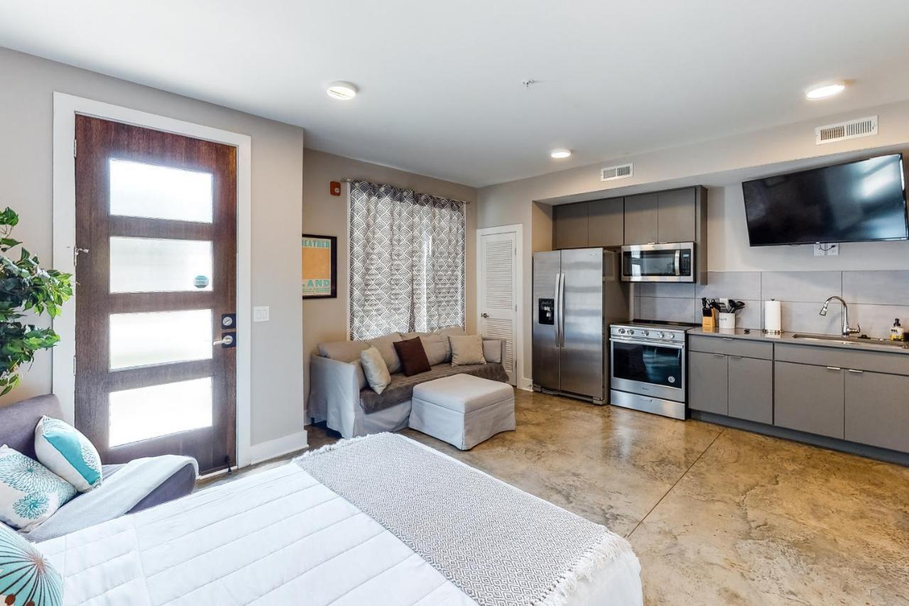 Music City Modern Apartment Nashville Ngoại thất bức ảnh