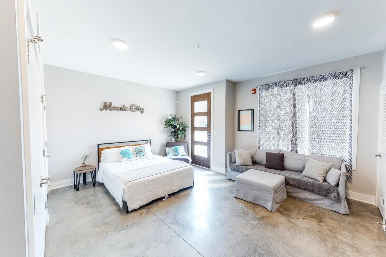 Music City Modern Apartment Nashville Ngoại thất bức ảnh